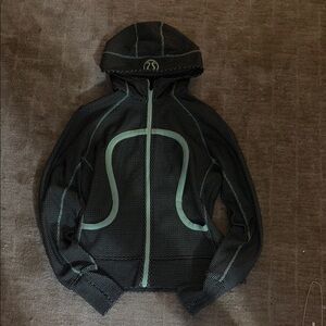Lululemon Black and Green Zip-Up Hoodie